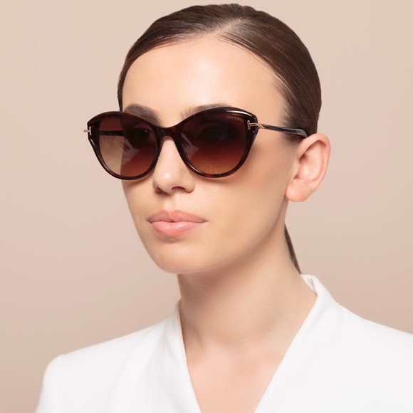 NEW SUNGLASSES TOM FORD LEIGH TF850 01B WOMEN’S EYEWEAR TOM FORD FT0850/S - Picture 4 of 14